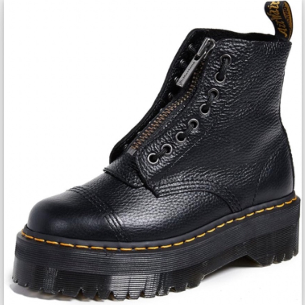 Dr. Martens Women’s Sinclair 8 Eye Leather Platform Boots